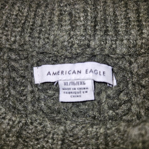American Eagle Crewneck Chunky Sweater - Picture 4 of 5